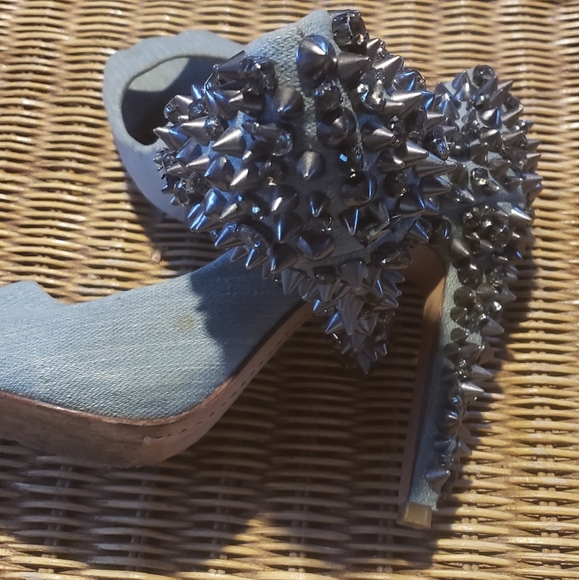 Sam Edelman Rosa Pumps - Picture 9 of 16